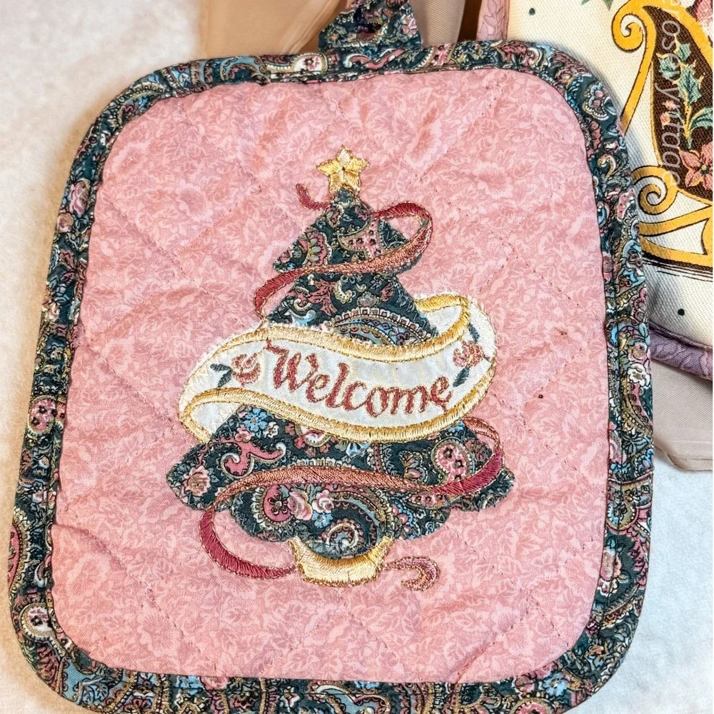 Pink and Green‎ Holiday Pot Holders